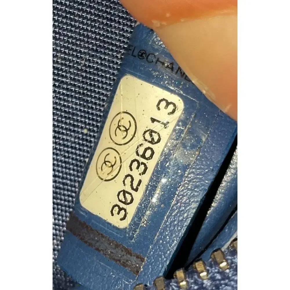 Chanel 19 Round Clutch With Chain #238711C20B - Picture 8 of 8